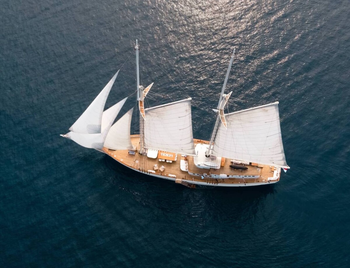 Mutiara Laut Yacht: A Luxurious Sailing Experience in Indonesia