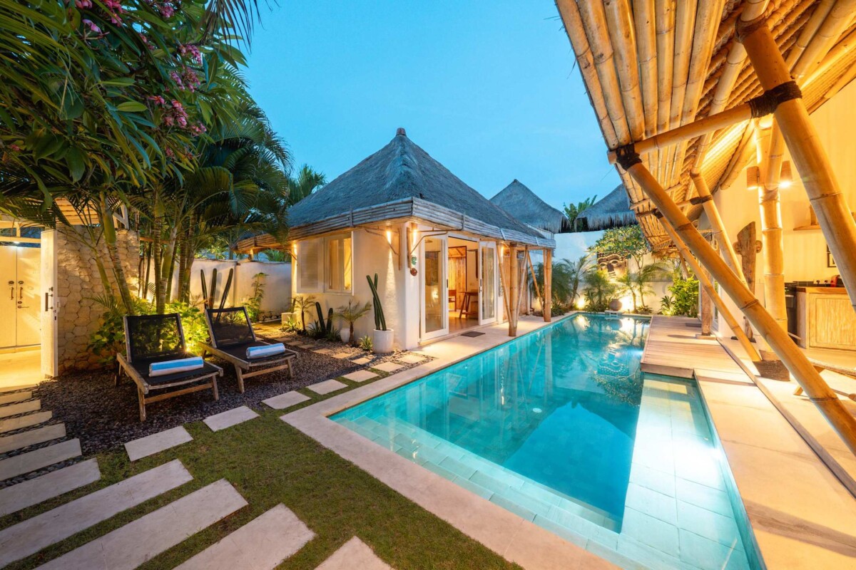 Why Smart Travellers Are Choosing Ceningan Island Accommodation for Longer Stays in 2026